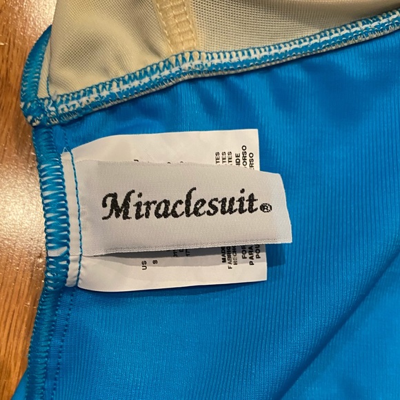 Miraclesuit | blue shaping one piece bathing suit. - Picture 2 of 4